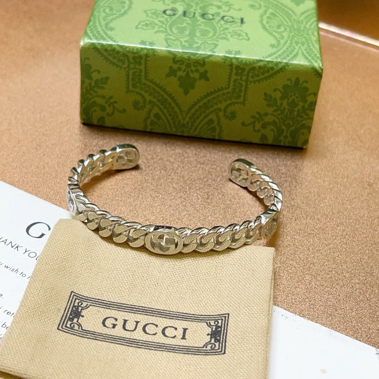 Gucci Silver Curb-Link Chain Interlocking G Logo Motif Bracelet 4