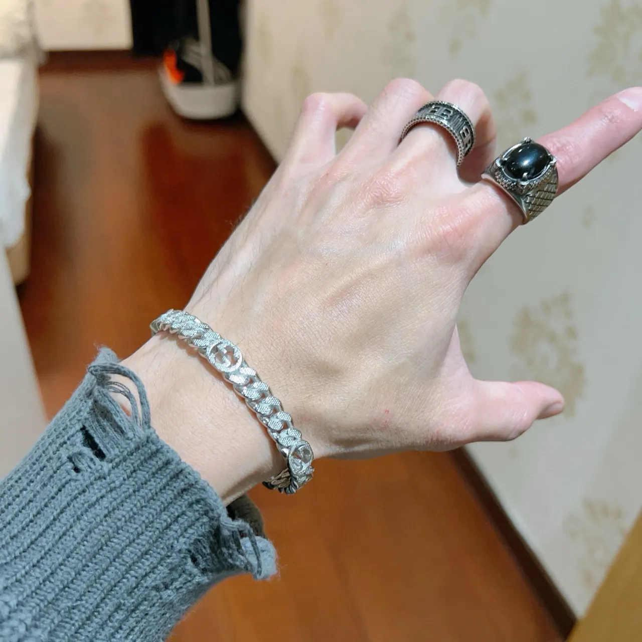 Gucci Silver Curb-Link Chain Interlocking G Logo Motif Bracelet 5