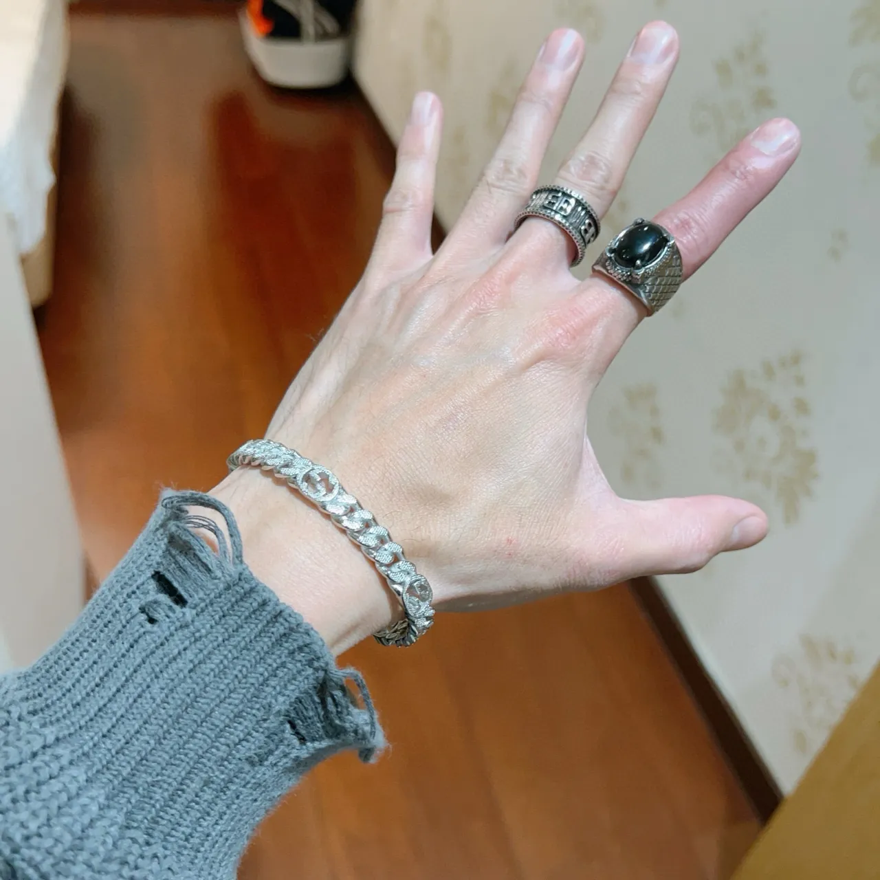 Gucci Silver Curb-Link Chain Interlocking G Logo Motif Bracelet 8