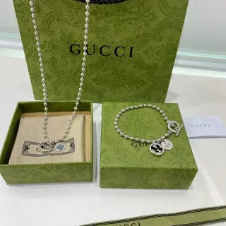 Gucci Silver Green Ball-Chain Interlocking G Charm Necklace