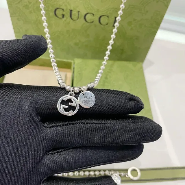 Gucci Silver Green Ball-Chain Interlocking G Charm Necklace 7