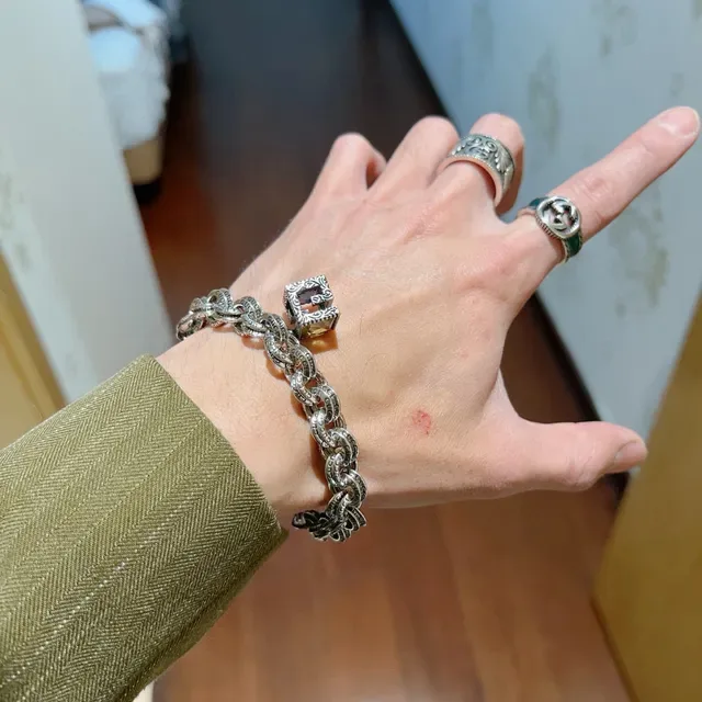 Gucci Silver Green Ornate Chain-Link Embossed Detailing Bracelet 2