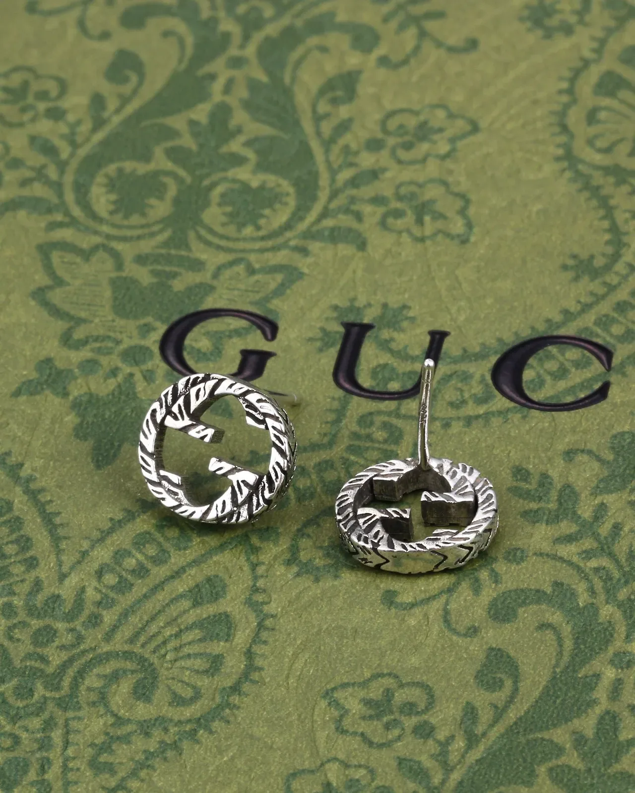 Gucci Silver Interlocking G Logo Textured Circular Border Earrings 2