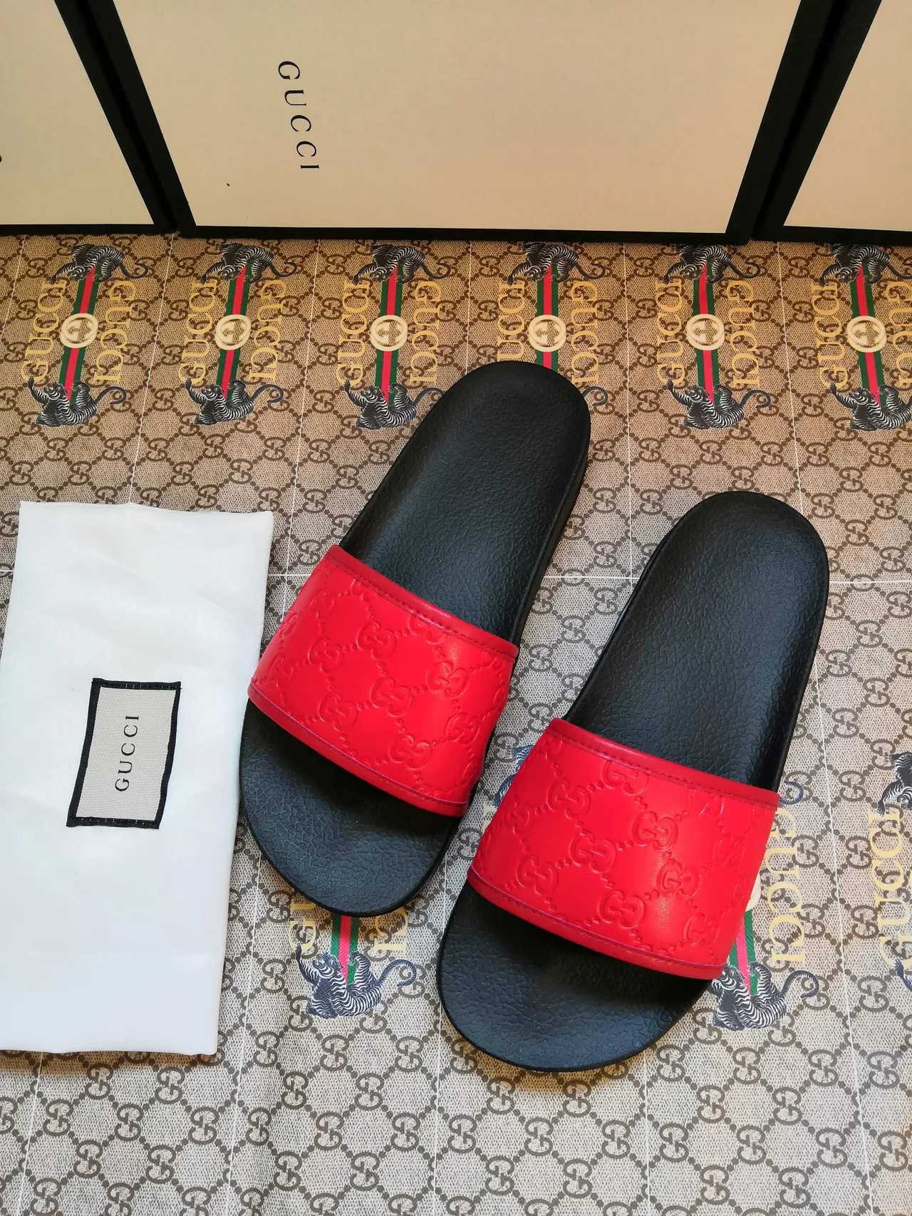 Gucci Slide Red and Black Slippers 5