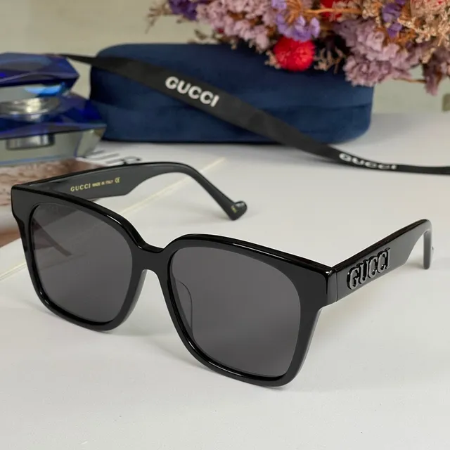 Gucci Square Oversized White Sunglasses 6