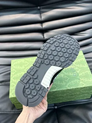 Gucci Tennis 1977 Black and White Lifestyle Sneakers 6