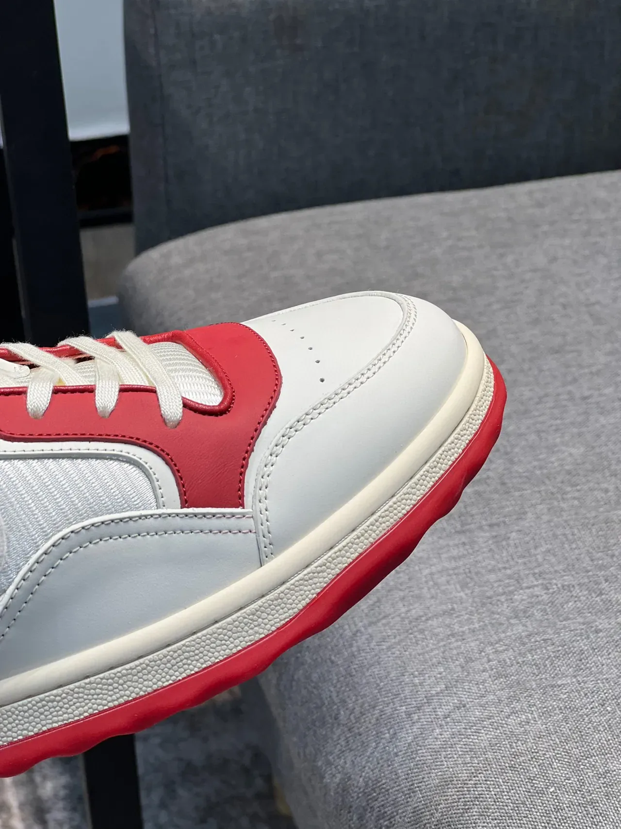 Gucci Tennis 1977 Red and White Lifestyle Sneakers 3