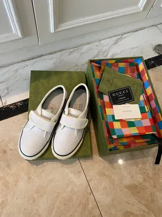 Gucci Tennis 1977 White Green Velcro Strap Closure Web Stripe Heel Accent Lifestyle Sneakers 7