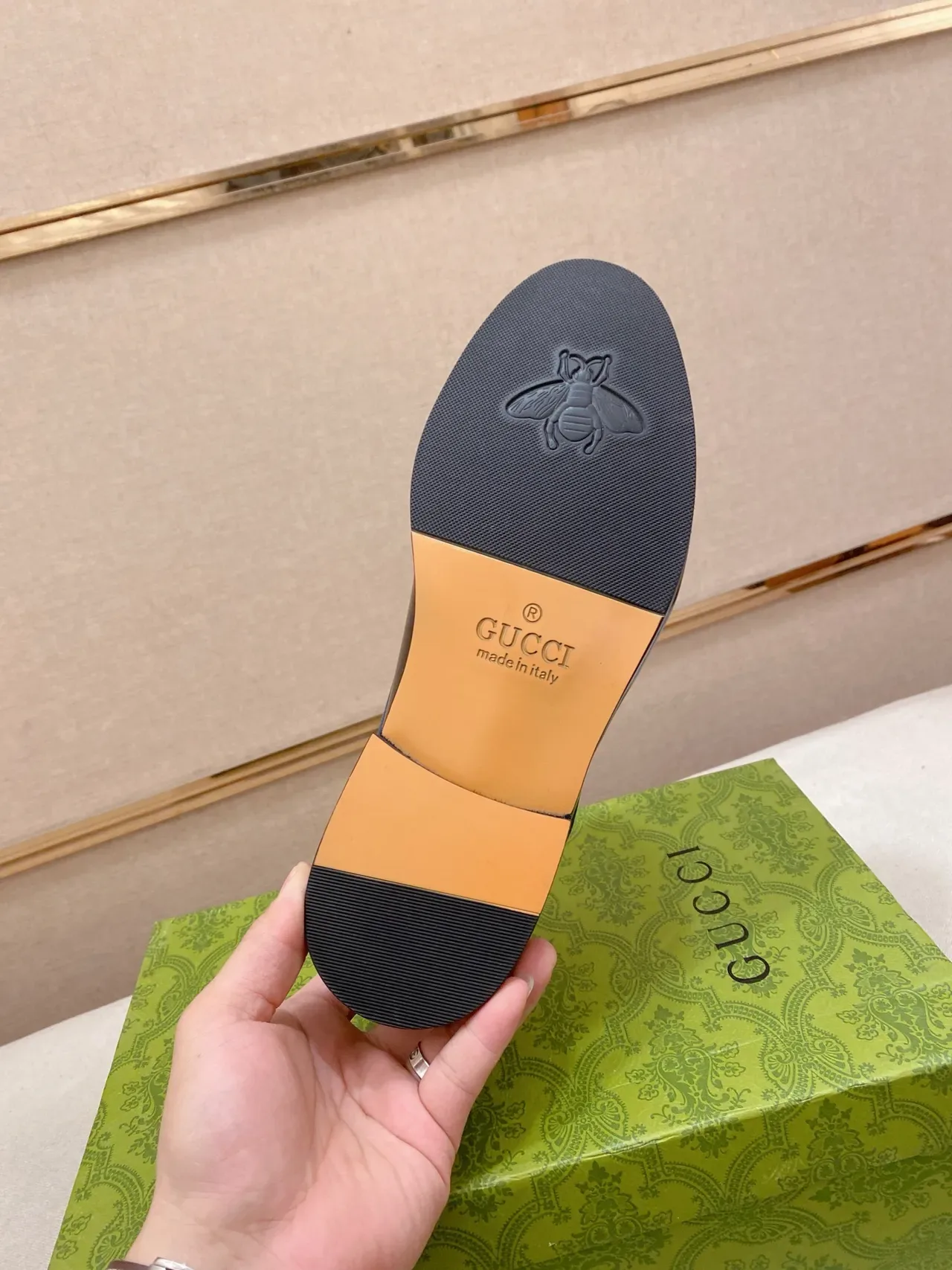 Gucci Web Stripe কালো সবুজ চকচকে পেটেন্ট চামড়া ডিটেল Oxford জুতো 2