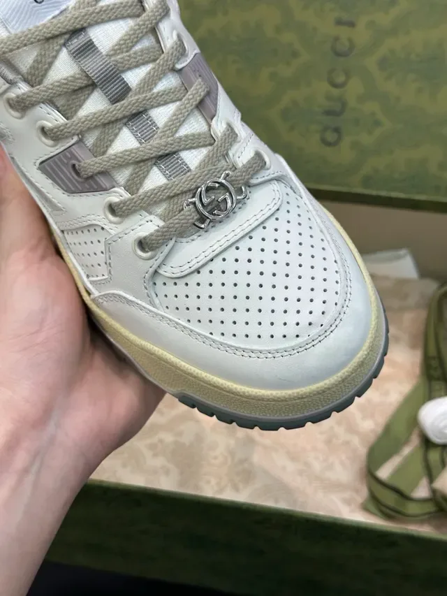 Gucci White Green Layered Leather-Mesh Upper Perforated Toe Box Lifestyle Sneakers 2