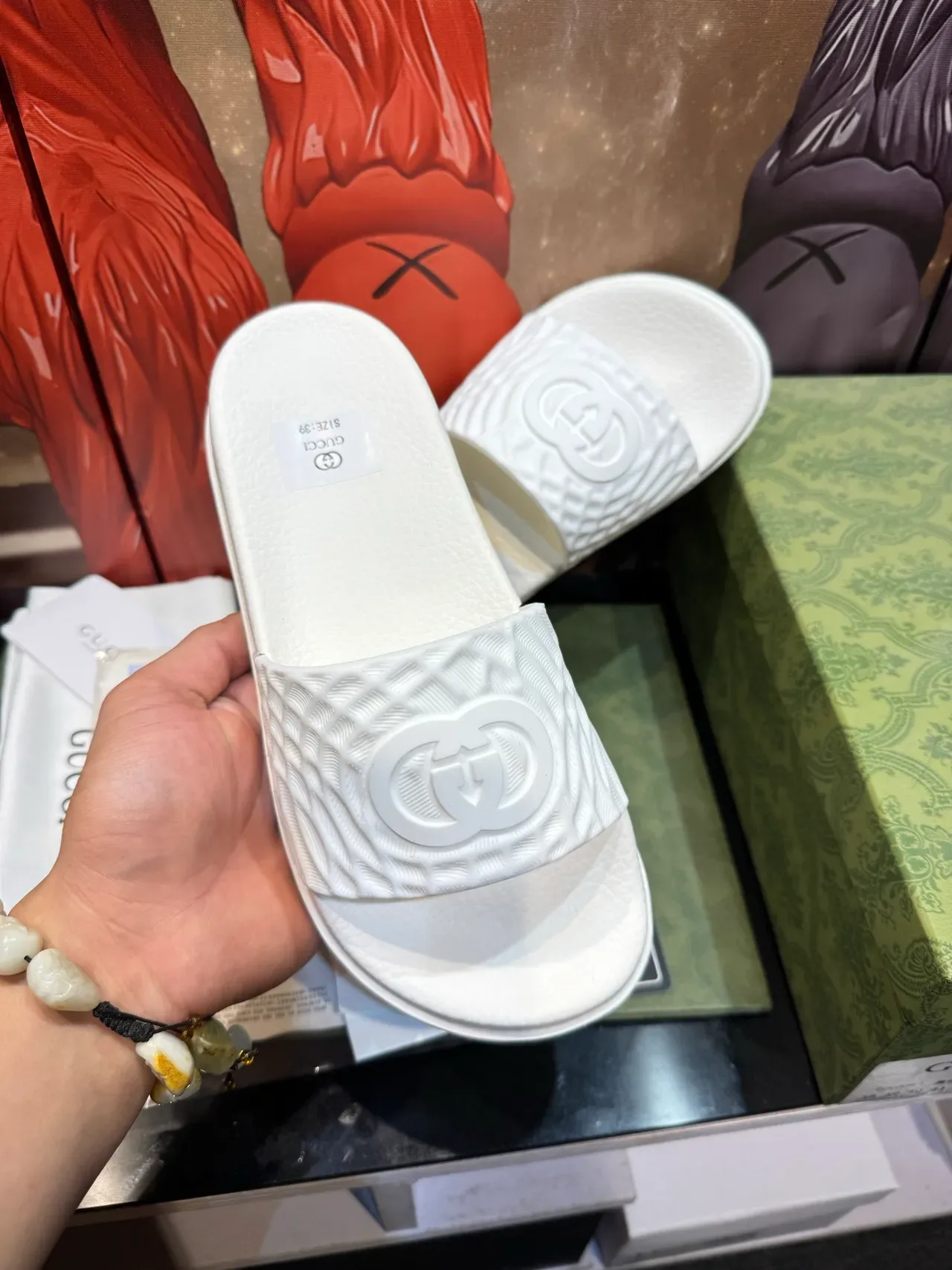 Gucci White Multicolor Molded Rubber Sole Embossed Logo Strap Slippers 9