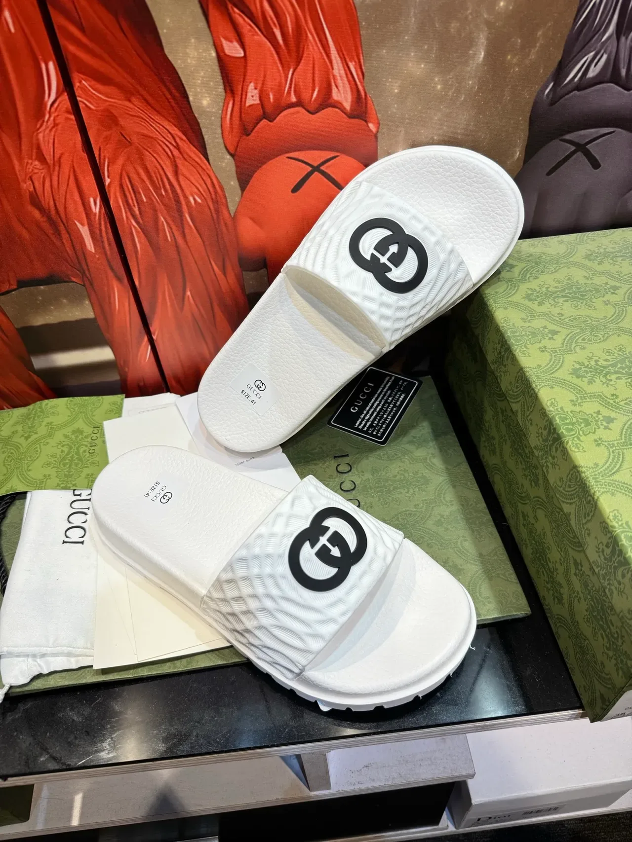 Gucci White Multicolor Molded Rubber Sole Embossed Logo Strap Slippers 11