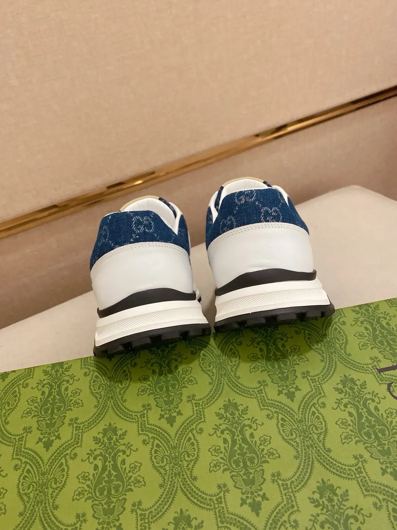 Gucci White Navy Two-Tone Leather And Denim Gold Logo Detail Lifestyle Sneakers 8