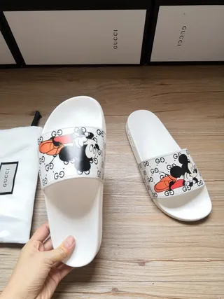 Gucci x Disney Mickey Mouse GG Slide Slippers 2
