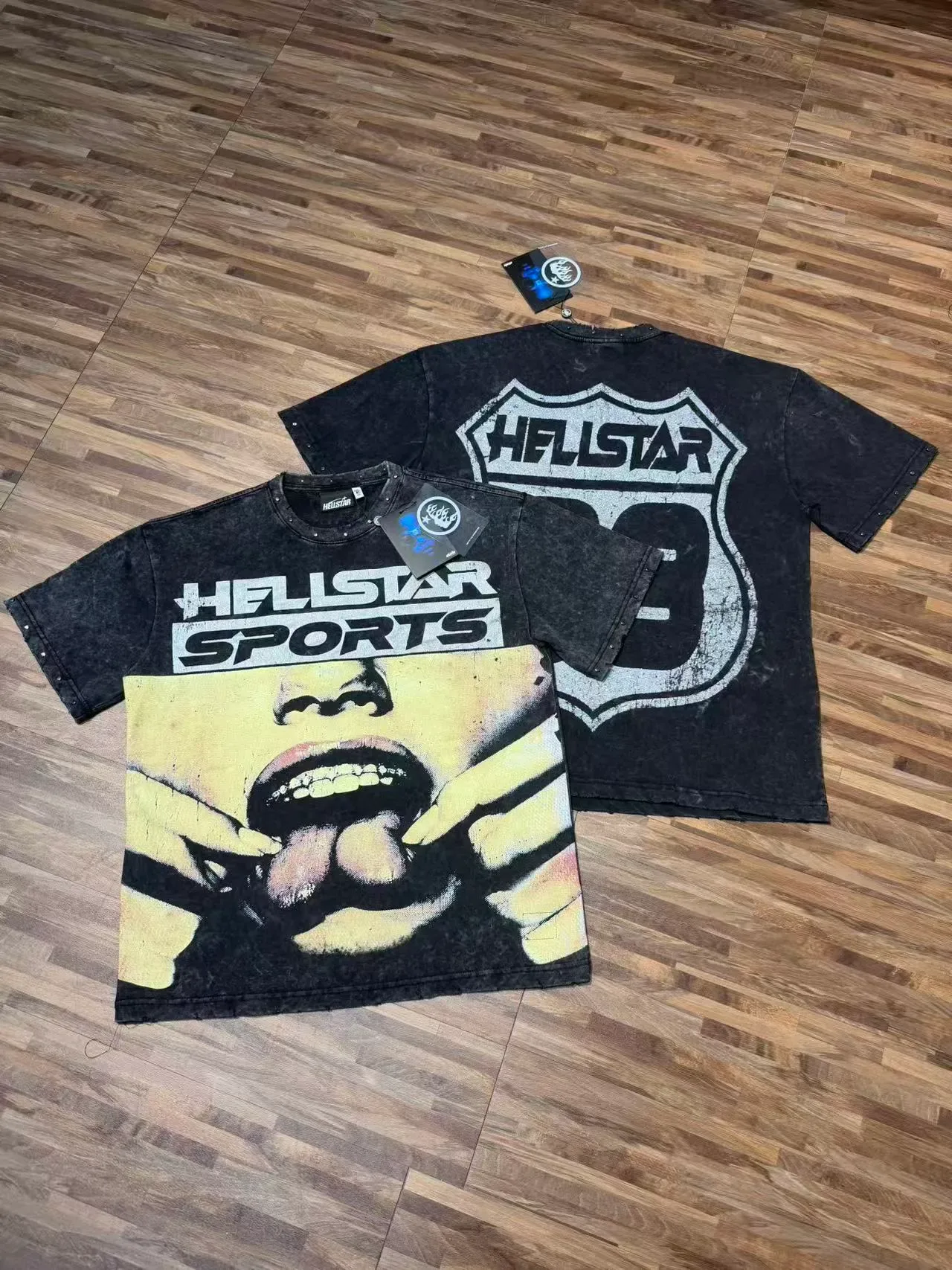 Hellstar Distressed Black Oversized Graphic Print T-Shirt 4