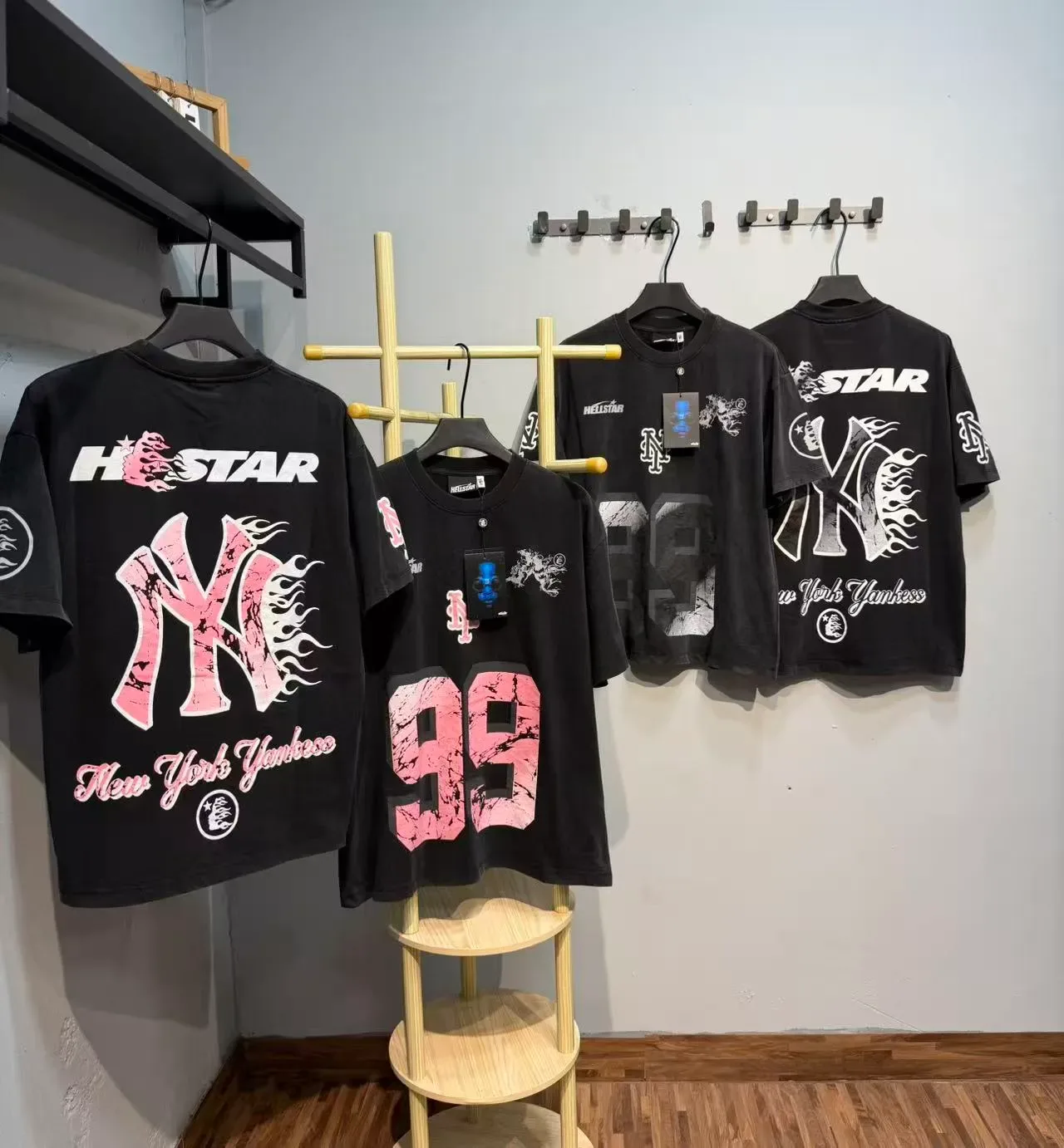 Hellstar Graphic Print Marble Numeral T-Shirt 2