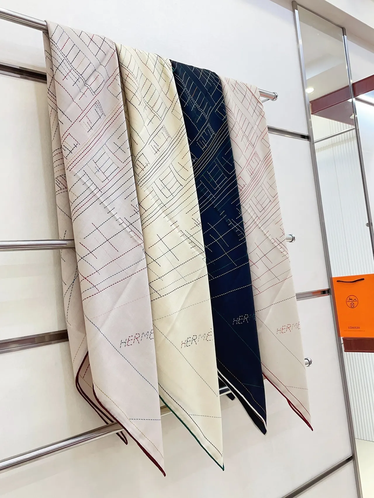 Hermès Beige Red Woven Herringbone Base Stitched Grid Pattern Shawl 4