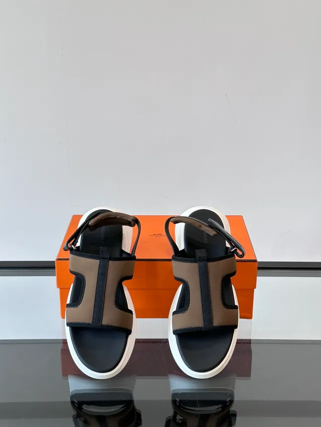 Hermès Black Beige Platform Sole Dual-Strap T-Bar Casual Sandals 5