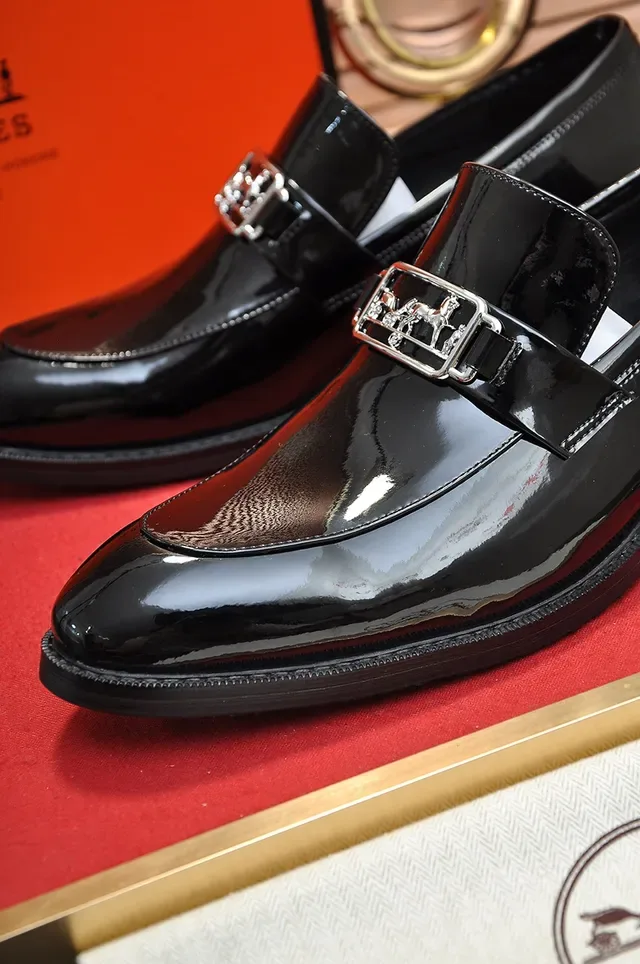 Hermès Black Gold Glossy Patent Leather Single Buckle Strap Monk Shoes 2