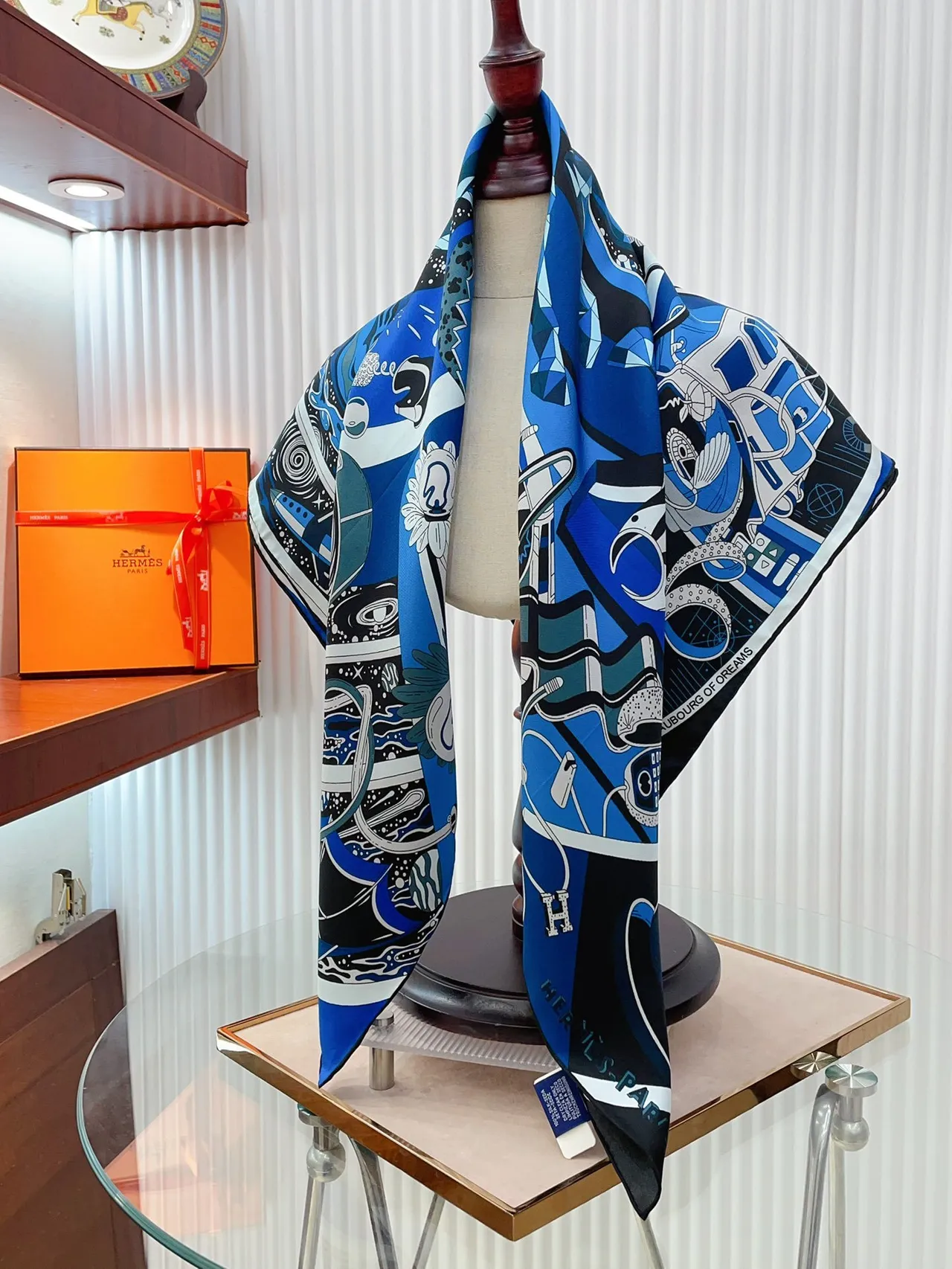 Hermès Blue Black Abstract Graphic Print Bold Color Blocking Silk Scarf 8