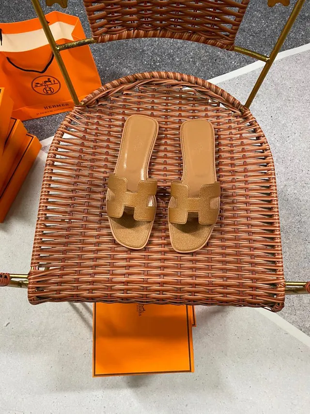 Hermès Brown Beige H-Shaped Strap Textured Leather Slippers 5
