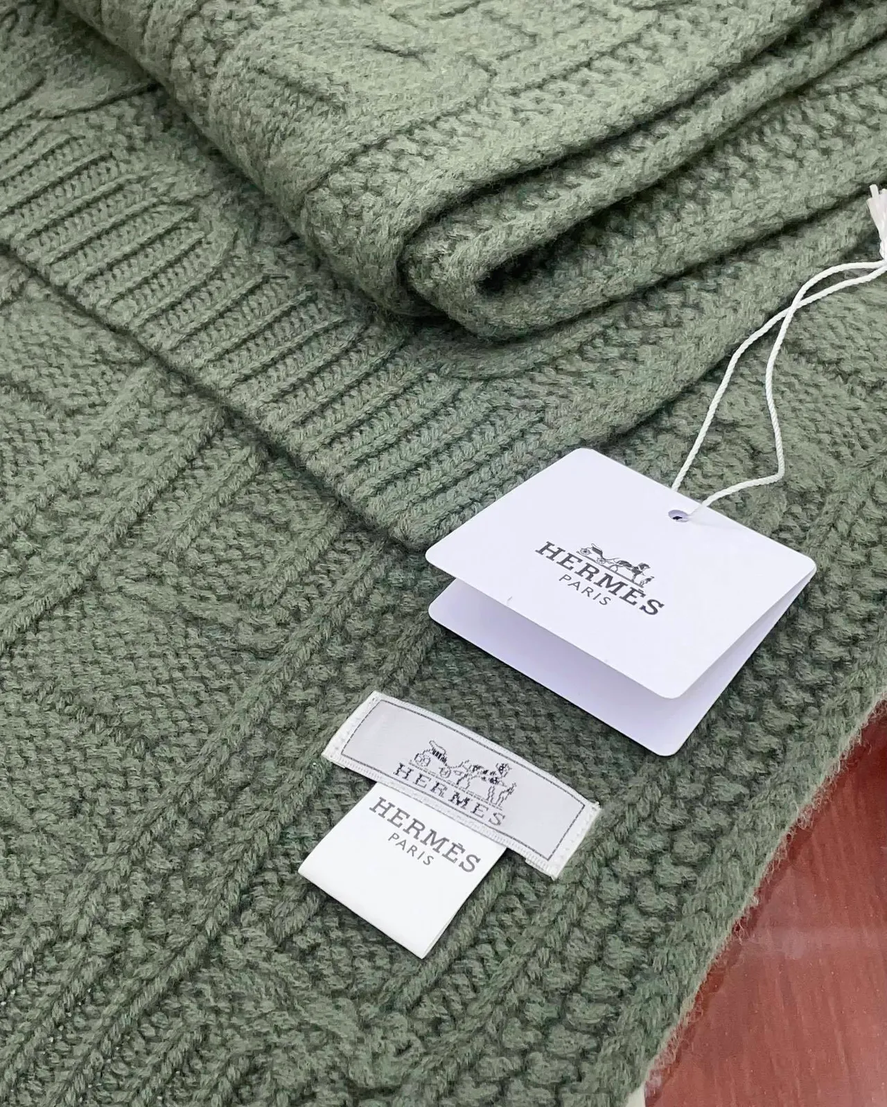 Hermès Chaîne d'Ancre Écharpe en cachemira vert militaire 9