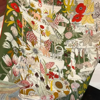 Hermès हरा लाल चित्रात्मक जीवविज्ञानी वनस्पतीय प्रिंट बहुस्तरीय उद्यान प्रतीक रेशम स्कार्फ