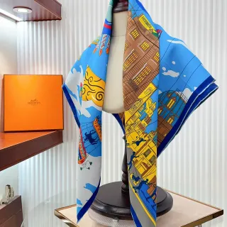 Hermès Ilustrado Paisaje Urbano Bufanda de Seda Azul