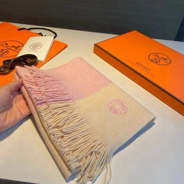 Hermès Multicolor Gradient Knit Fringed Edges Cashmere Scarf 4