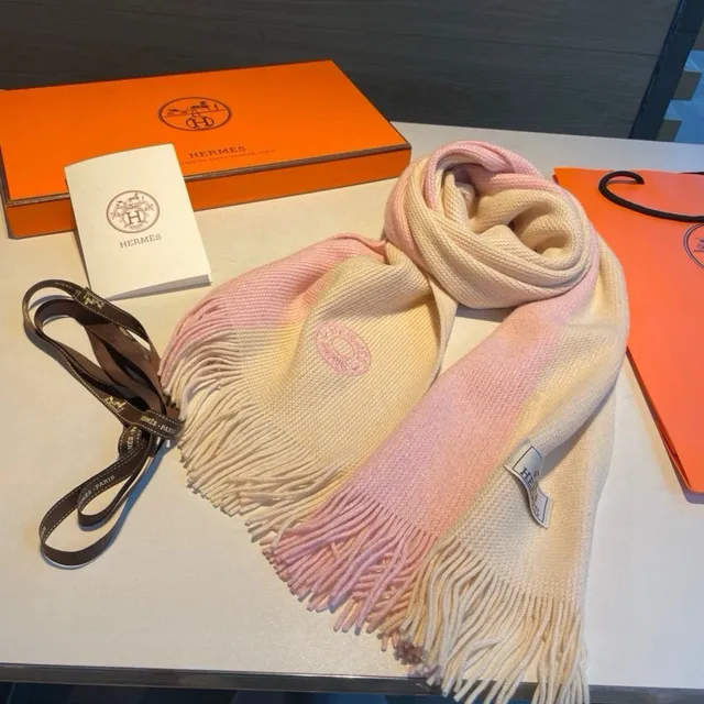 Hermès Multicolor Gradient Knit Fringed Edges Cashmere Scarf 9