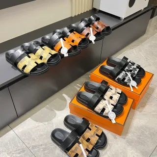 Hermès Oran Black Beige Double-Strap Slide H-Shaped Hardware Slippers