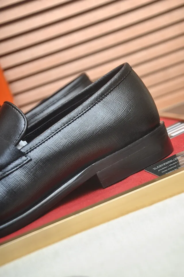 Hermès Oran Black Leather H-Stirrup Loafers 2