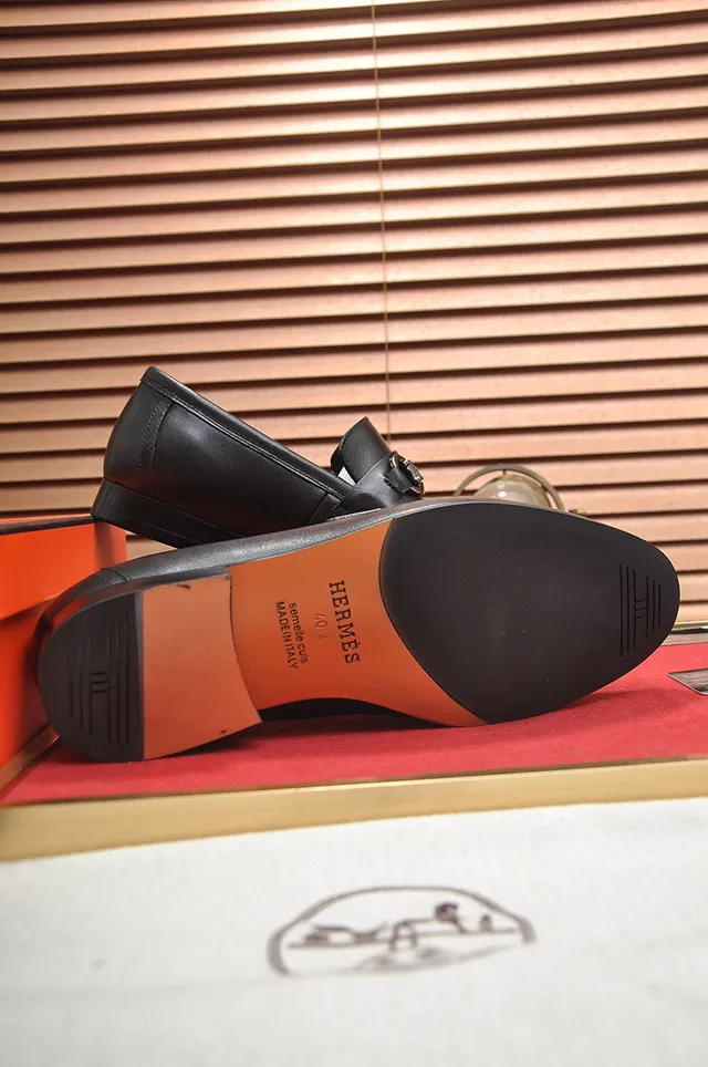 Hermès Oran Mocassins en cuir noir à mors 7