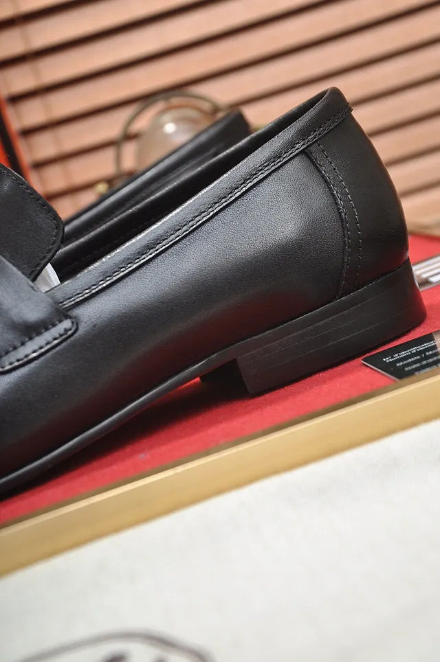 Hermès Oran Mocassins en cuir noir à mors 9