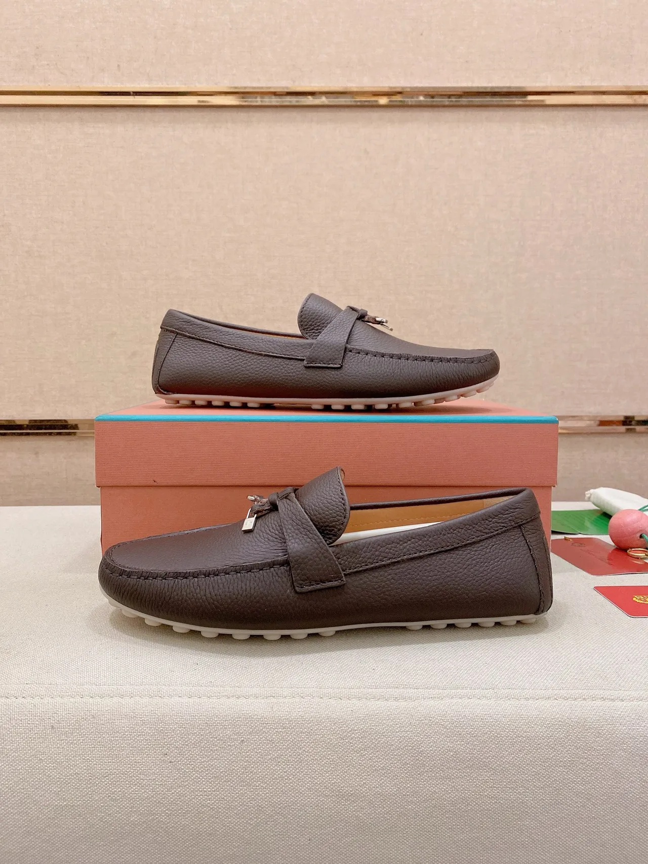 Hermès Oran Marron Blanc Cuir grainé Moccasin Couture Loafer 7