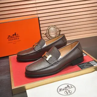 Hermès Oran Mocassim Marrom Couro Texturizado Fivela H Mocassins