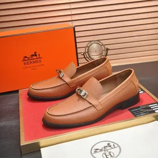 Hermès Oran Loafer Mocasines de Cuero Texturizado Color Tan