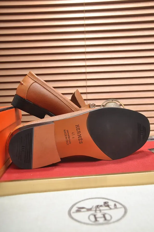 Hermès Oran Loafer جلد بني مقطع لون بني 3