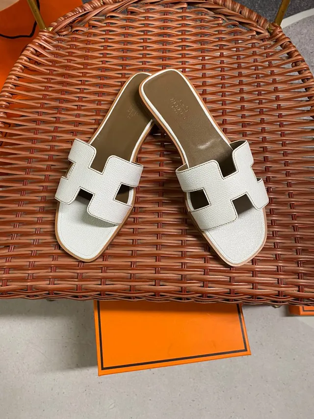 Hermès Oran Off-White Leather H-Strap Slippers 6