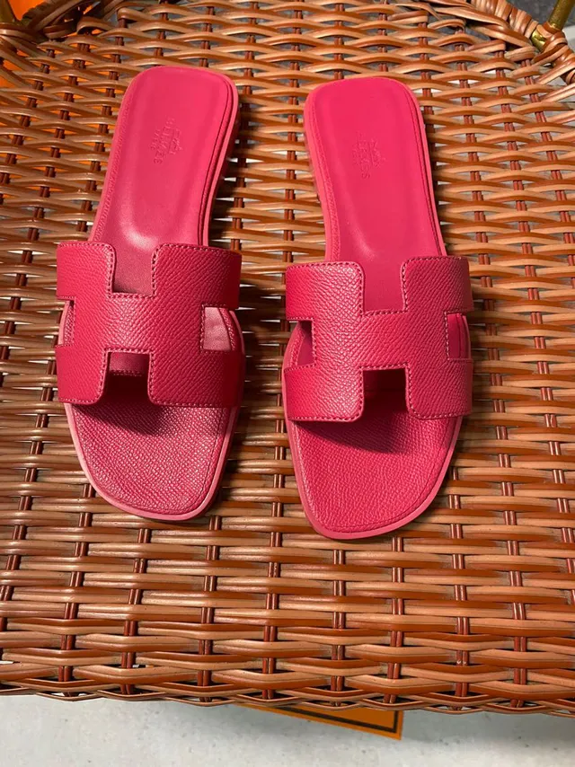 Hermès Oran Pink Leather H-Strap Slippers 2
