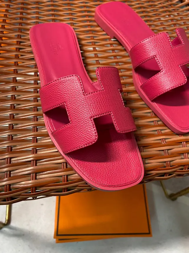 Hermès Oran Pink Leather H-Strap Slippers 3