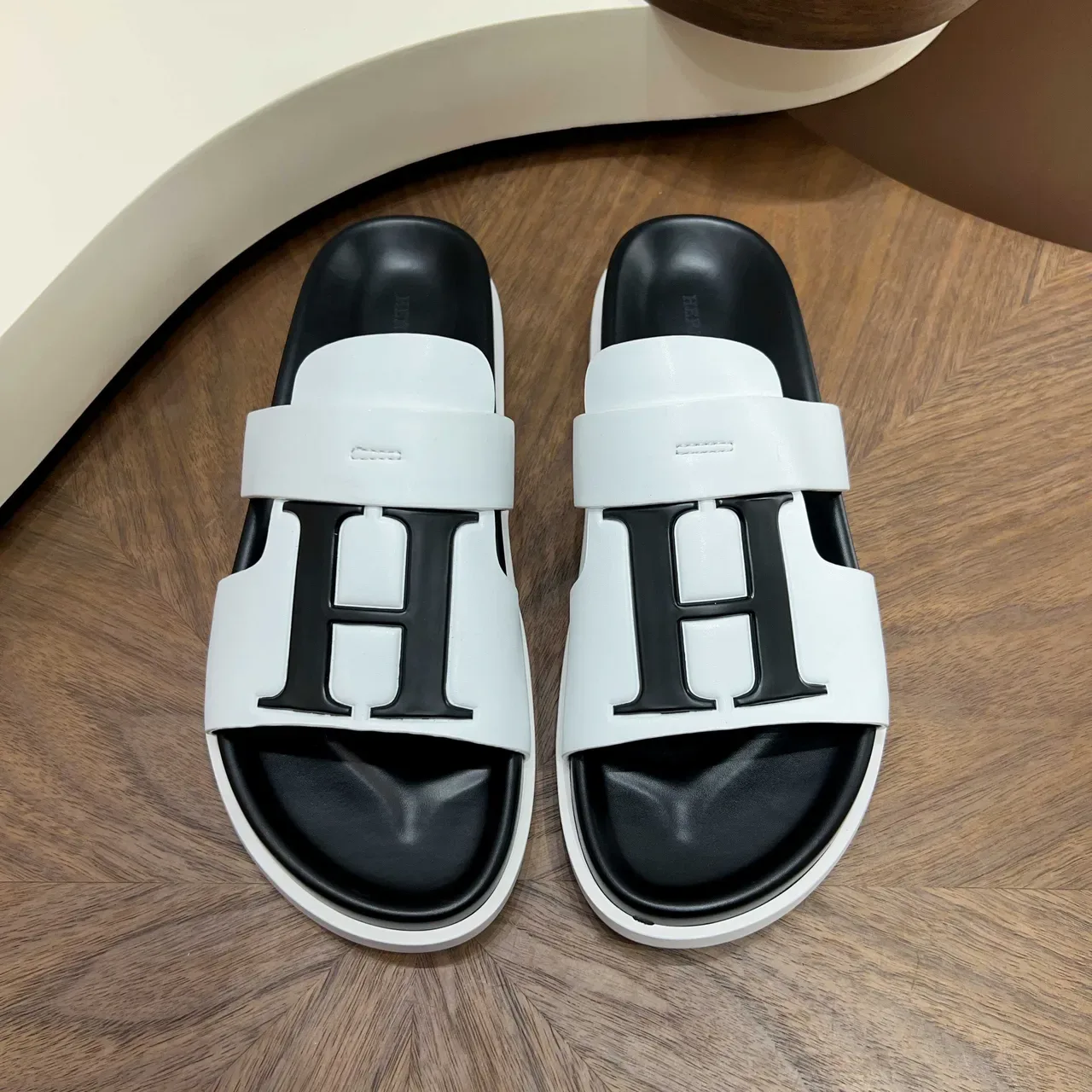 Hermès Oran Slide White and Black Slippers 4