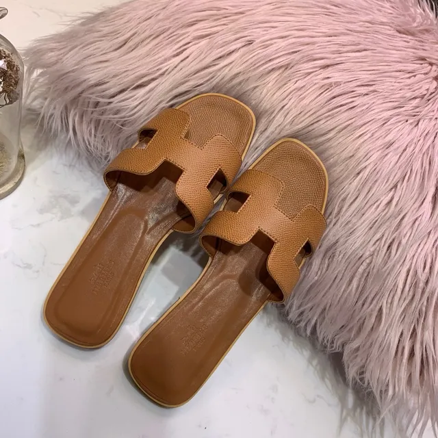 Hermès Oran Tan Textured Leather H-Strap Flat Slippers 2