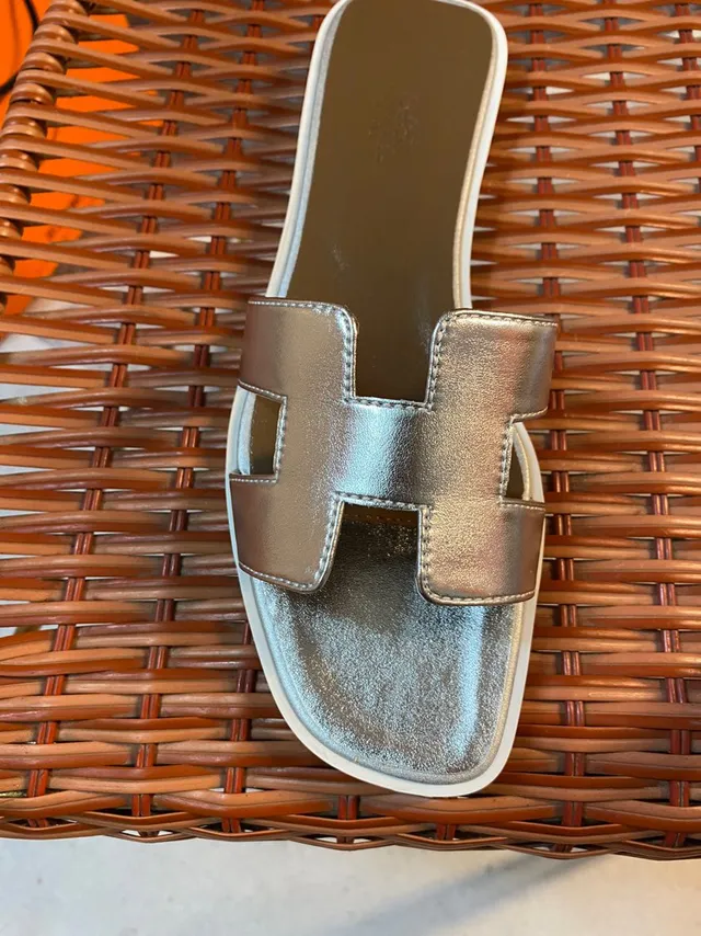 Hermès Silver Beige Metallic H-Strap Square Toe Slippers 4