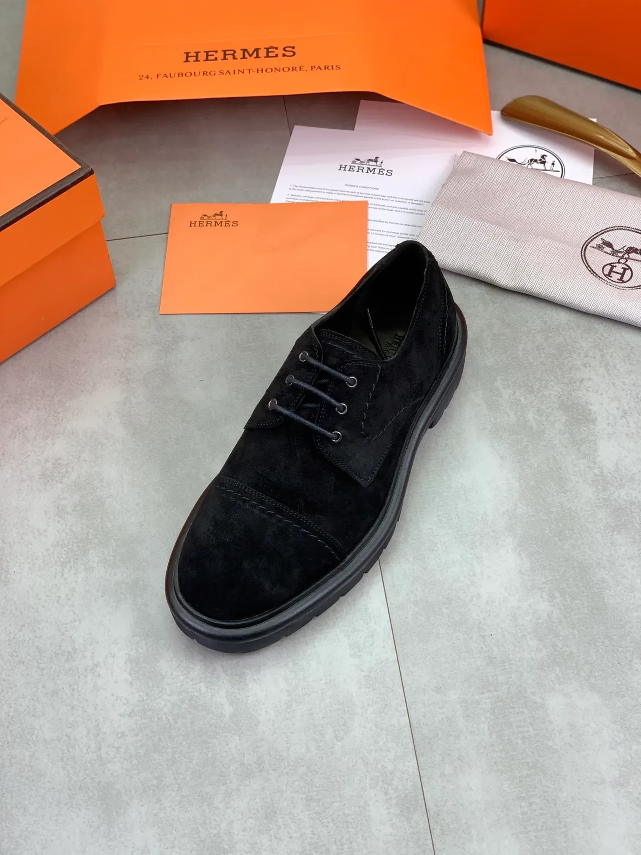 Hermès Suede Cap Toe Oxford Shoes 4