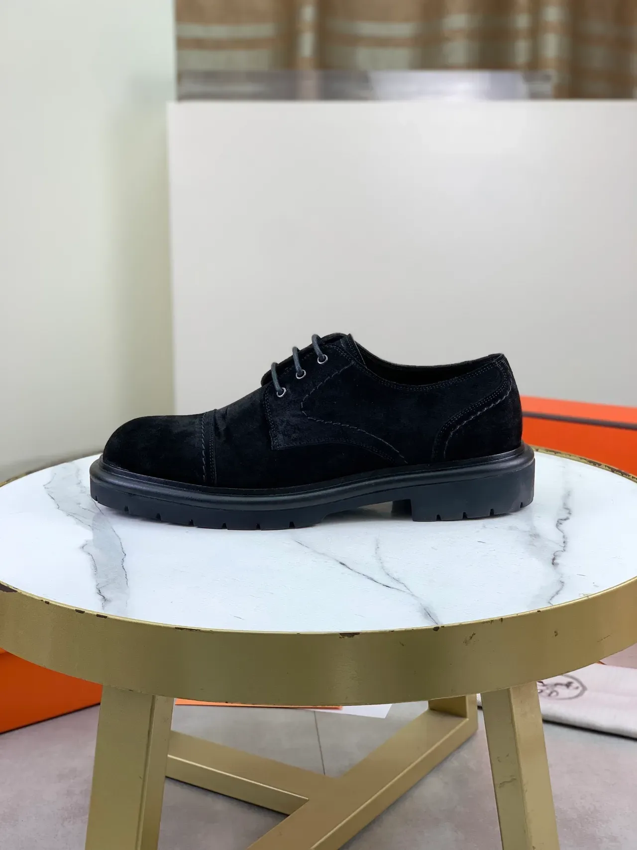 Hermès Suede Cap Toe Oxford Shoes 6