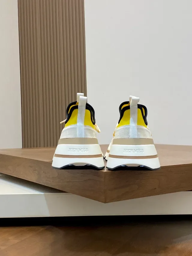 Hermès Tênis Chunky Amarelo Branco Sola Em Camadas Col Sock-Fit 2