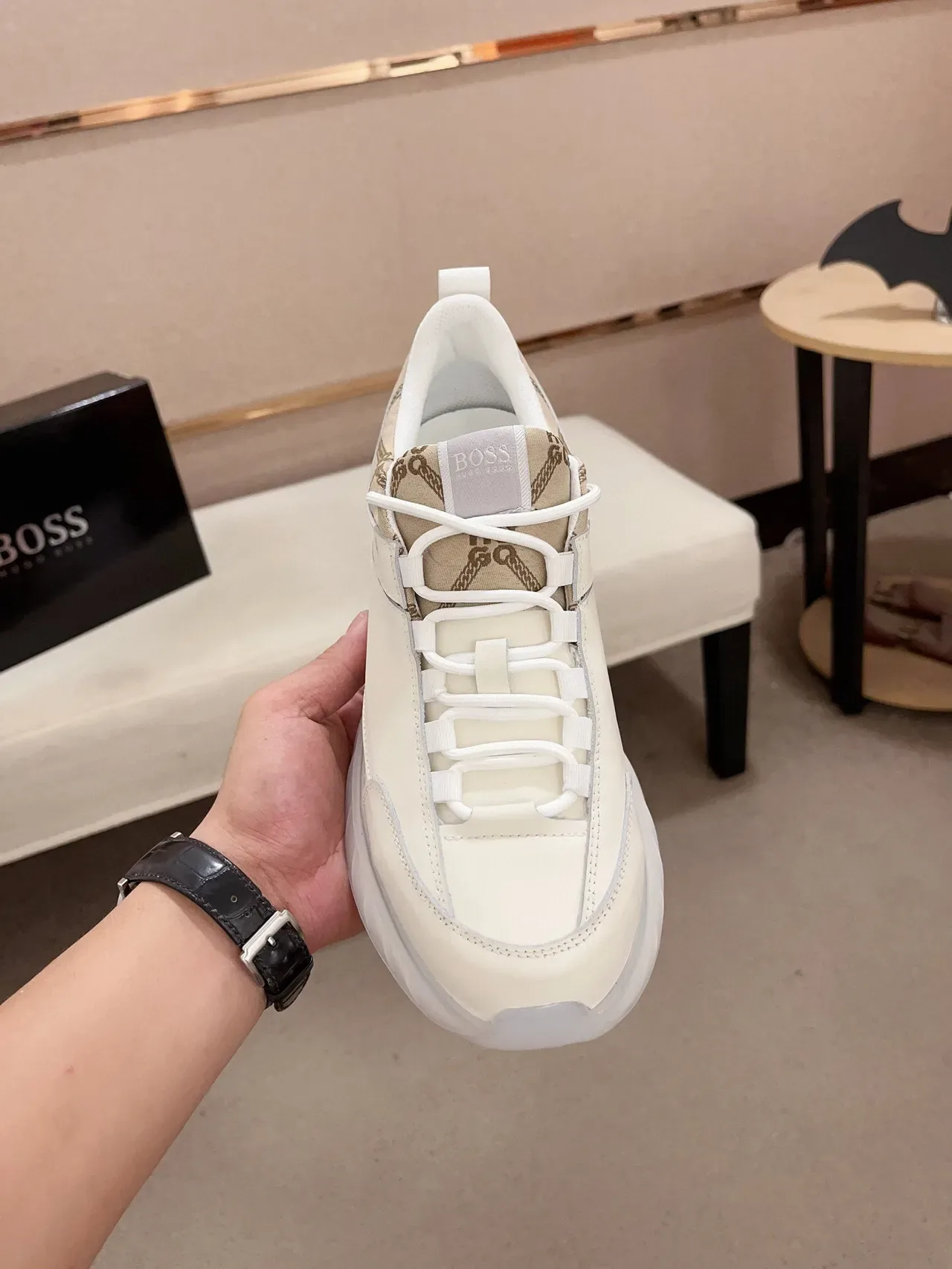 Hugo Boss Beige Blanc Sculpté Transparent Médiasole Pané Supérieur Sneakers Lifestyle 2