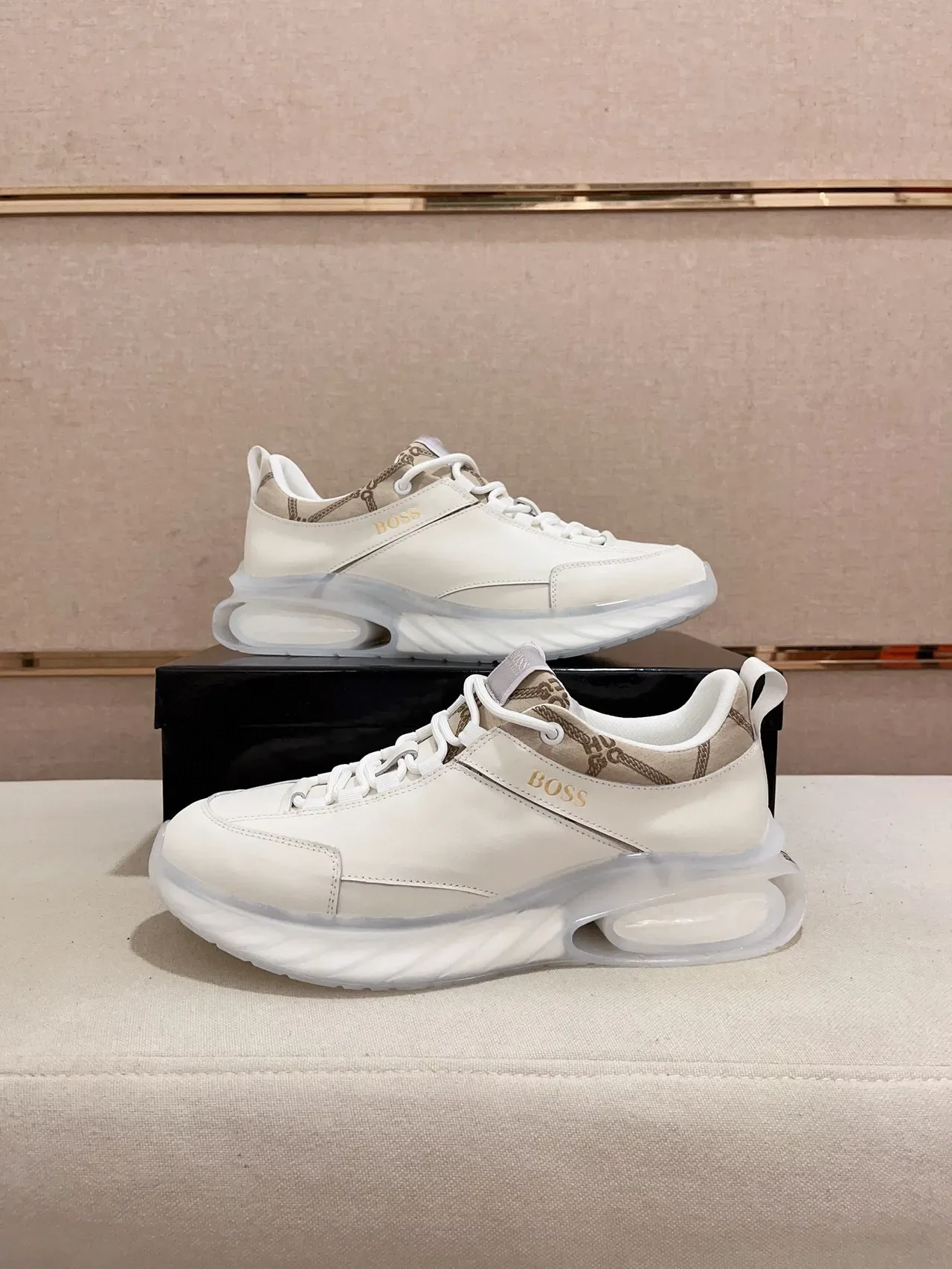 Hugo Boss Beige Blanc Sculpté Transparent Médiasole Pané Supérieur Sneakers Lifestyle 7