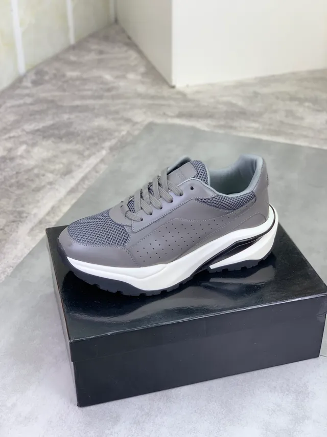 Hugo Boss Tênis chunky de malha e couro cinza 4